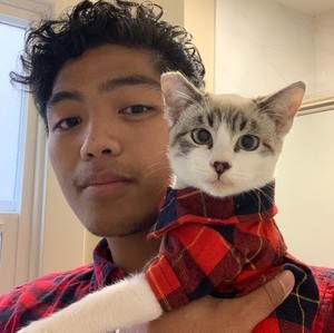 Meet your Posher, Ermanuel